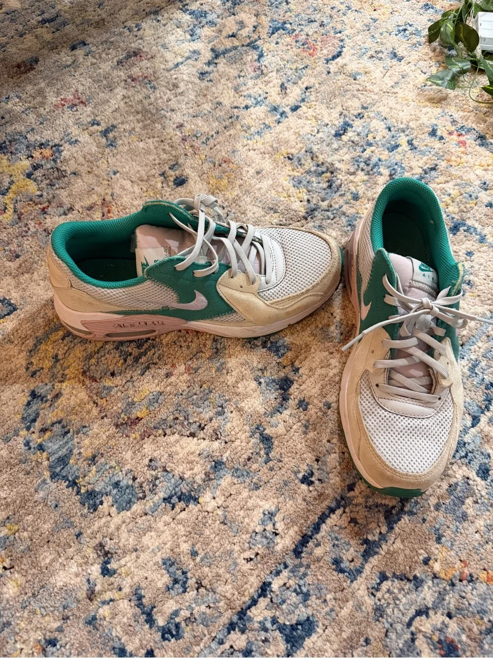Nike White and Teal Retro Air Sneakers